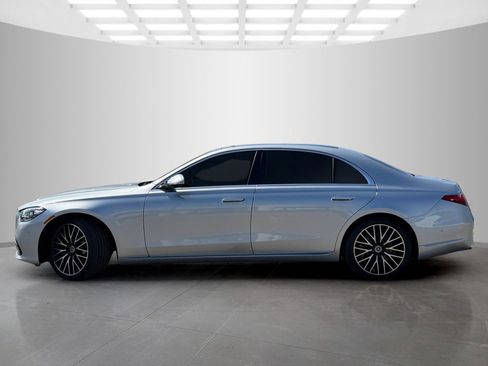 Used 2022 Mercedes-Benz S 500 4MATIC image 8