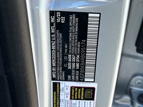 Used 2024 Mercedes-Benz GLE 450 4MATIC image 36