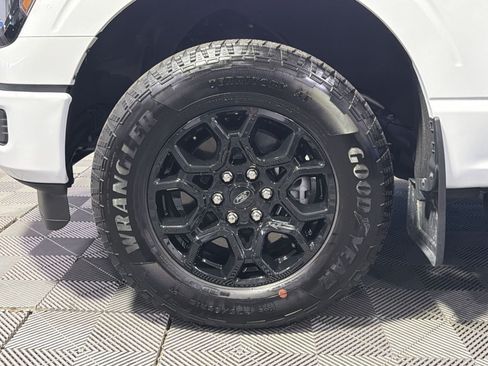 Used 2025 Ford F150 XLT w/ Equipment Group 302A MID AWD/4WD image 17