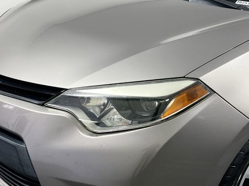 Used 2014 Toyota Corolla LE image 11