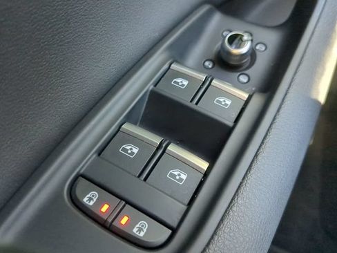 Used 2021 Audi Q7 3.0T Premium Plus AWD/4WD image 23