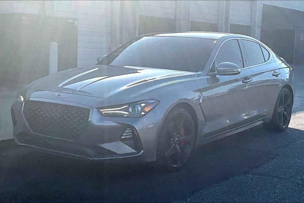 Used 2021 Genesis G70 3.3T RWD image 2