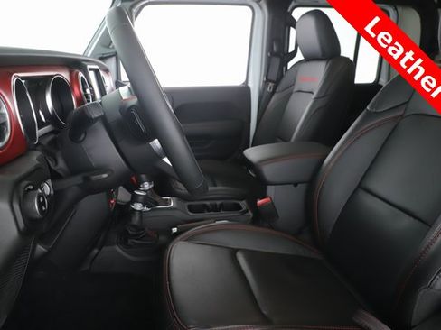 Used 2022 Jeep Gladiator Rubicon w/ Trailer Tow Package image 16