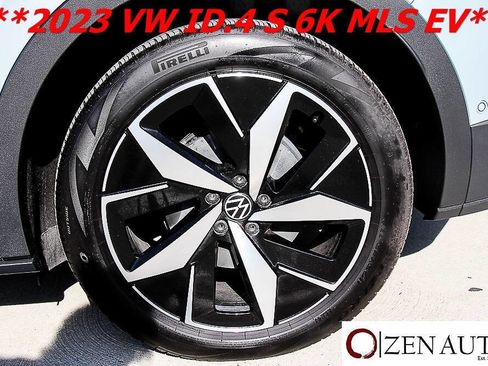 Used 2023 Volkswagen ID.4 S image 48