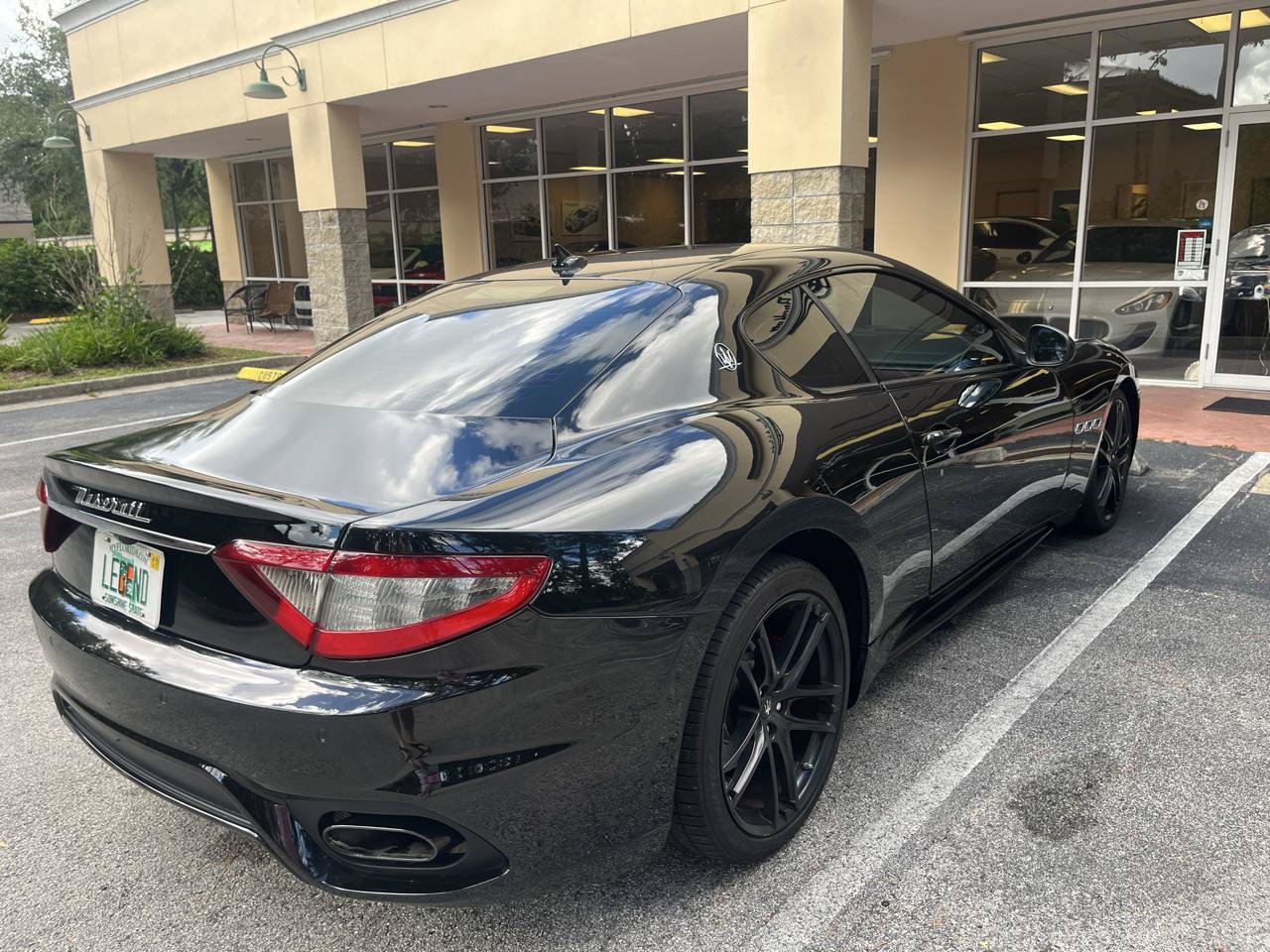 Used 2018 Maserati GranTurismo Sport RWD image 4