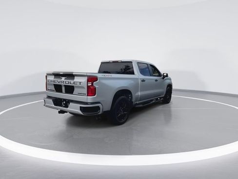Used 2022 Chevrolet Silverado 1500 Custom w/ Rally Edition AWD/4WD image 10