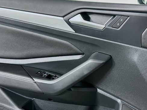 Used 2025 Volkswagen Jetta S FWD image 15