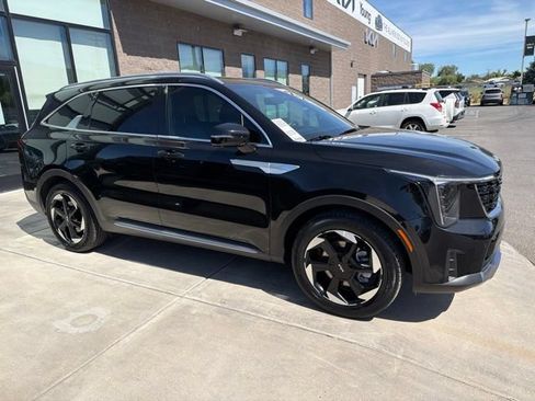 Certified 2025 Kia Sorento SX Prestige AWD/4WD image 1
