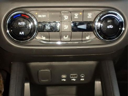 Used 2023 Chevrolet TrailBlazer LT w/ Convenience Package image 20