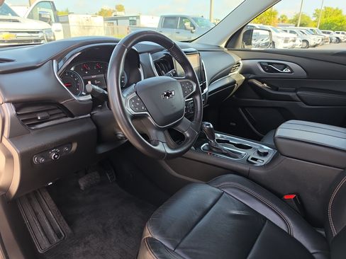 Used 2020 Chevrolet Traverse Premier w/ Redline Edition FWD image 15