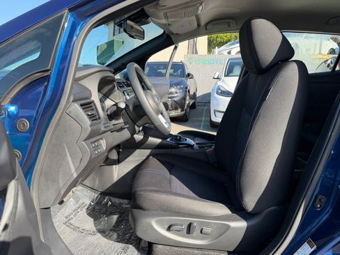 Used 2024 Nissan Leaf SV Plus image 10