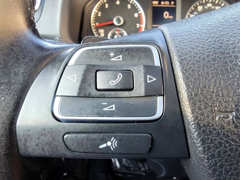 Used 2013 Volkswagen Eos Komfort image 39