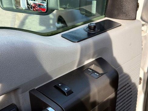 Used 2014 Ford F450 XL w/ Power Equipment Group image 15