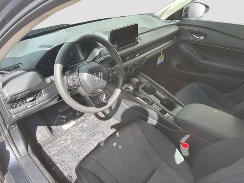 New 2025 Honda Accord SE image 7