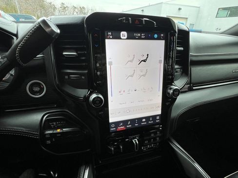 Used 2023 RAM 2500 Limited image 46