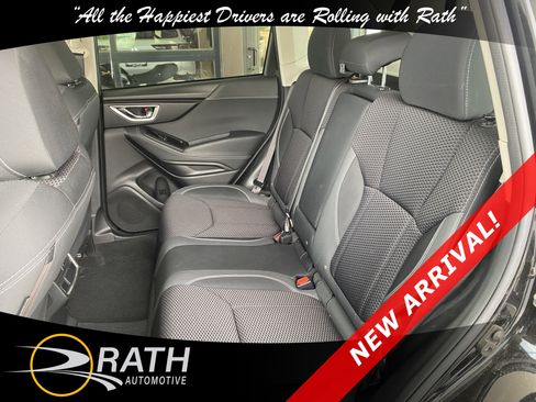 Used 2020 Subaru Forester Premium AWD/4WD image 17