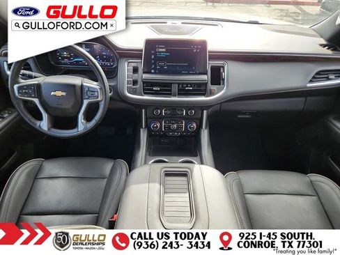 Used 2023 Chevrolet Suburban Premier image 11