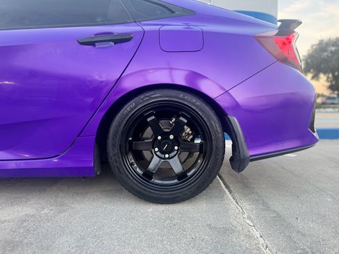 Used 2018 Honda Civic Si image 24