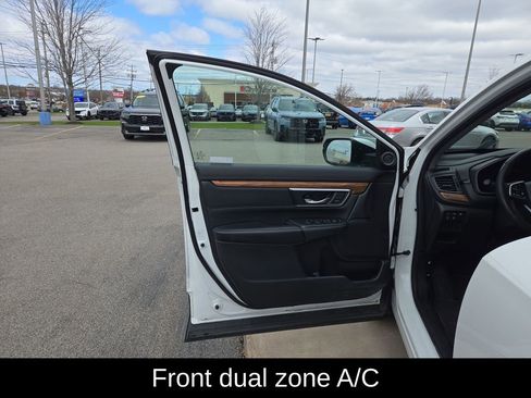 Certified 2020 Honda CR-V Touring image 10