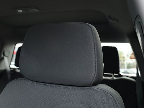 Used 2021 Chevrolet Silverado 1500 Custom image 21