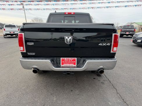 Used 2016 RAM 1500 Laramie image 5
