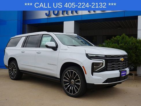 New 2026 Chevrolet Suburban High Country AWD/4WD image 2