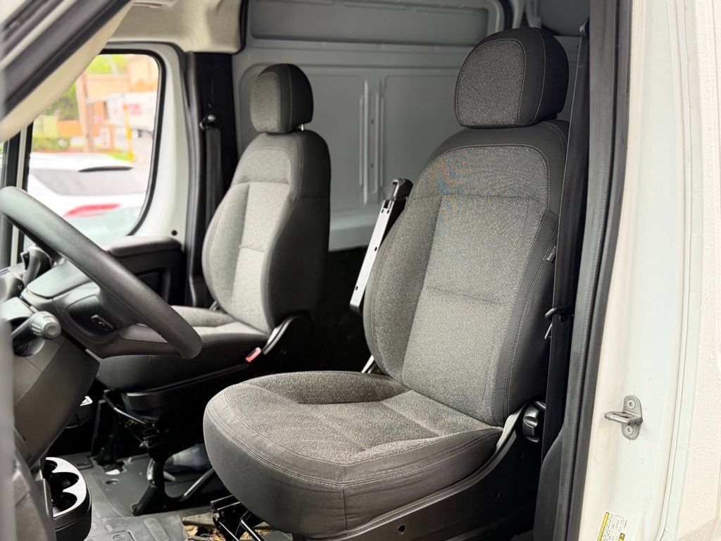 Used 2023 RAM ProMaster 2500 FWD image 28