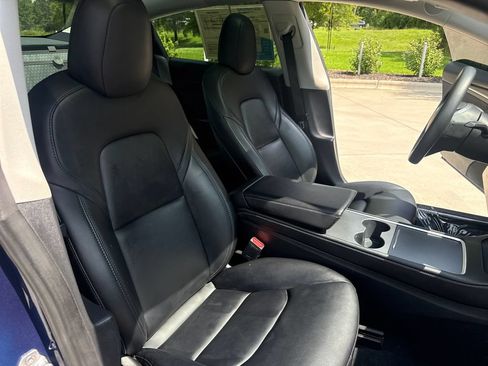 Used 2023 Tesla Model 3 Standard Range RWD image 35