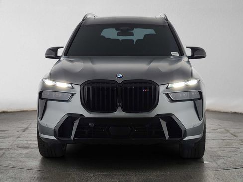 Used 2026 BMW X7 M60i AWD/4WD image 8
