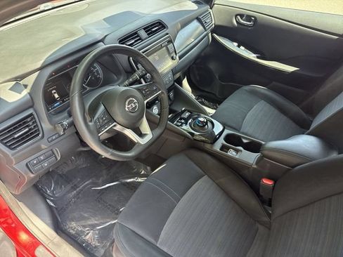 Used 2018 Nissan Leaf SV w/ SV Technology Package FWD image 15