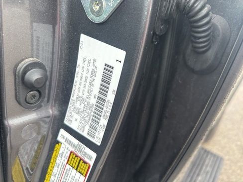 Used 2023 Toyota Sequoia Capstone AWD/4WD image 24