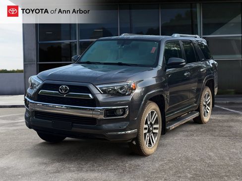 Used 2019 Toyota 4Runner Limited AWD/4WD image 2
