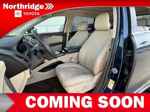 Used 2017 Lincoln MKX Reserve w/ Lincoln MKX Climate Package image 5