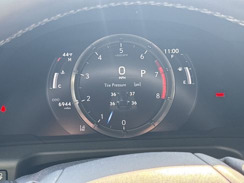 Used 2025 Lexus ES 350 F Sport image 21