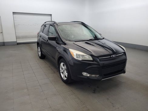 Used 2015 Ford Escape SE w/ Equipment Group 201A AWD/4WD image 13