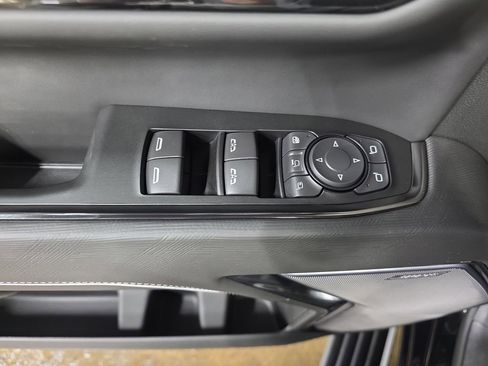 New 2026 GMC Sierra 2500 AT4X w/ LPO, Black Badging Package image 29