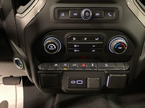 Certified 2025 Chevrolet Silverado 1500 Custom Trail Boss w/ Turbomax Blackout Package image 22