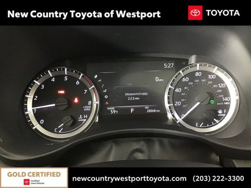 Certified 2023 Toyota Highlander XLE image 14