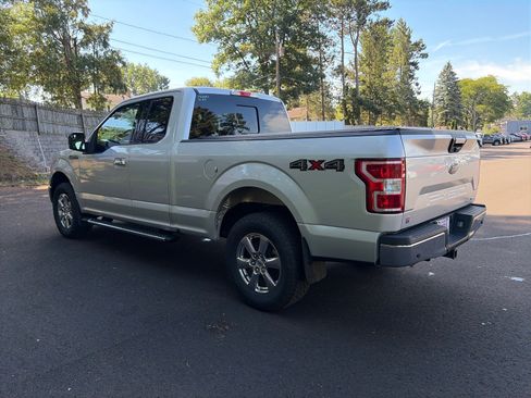 Used 2019 Ford F150 XLT w/ Equipment Group 302A Luxury AWD/4WD image 4