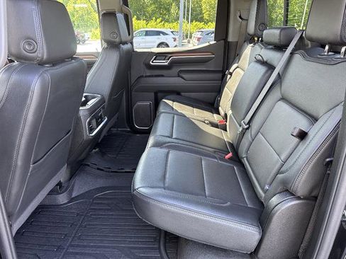 Used 2025 GMC Sierra 1500 Denali AWD/4WD image 16