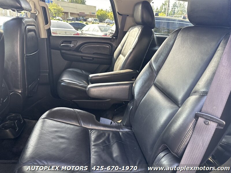 Used 2011 GMC Yukon Denali AWD/4WD image 13