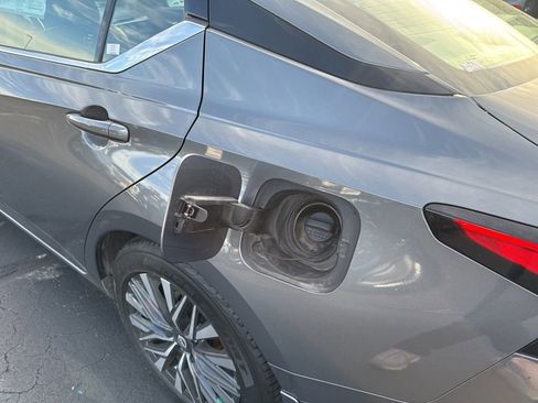 Used 2024 Nissan Altima 2.5 SR w/ SR Premium Package image 13