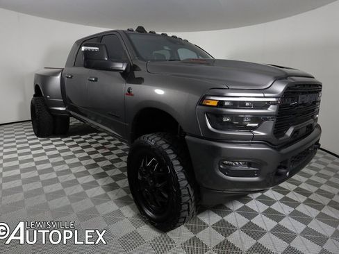 Used 2025 RAM 3500 Laramie w/ Night Edition image 4