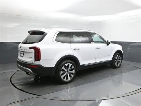 Used 2021 Kia Telluride S image 11