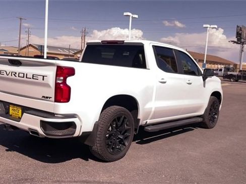 Used 2022 Chevrolet Silverado 1500 RST image 9