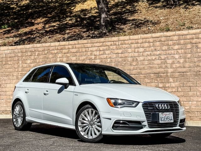 Used 2016 Audi A3 e-tron Premium w/ Audi MMI Navigation Plus FWD image 4