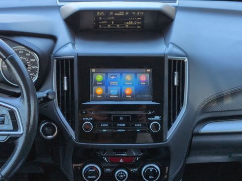 Used 2020 Subaru Forester Premium image 30