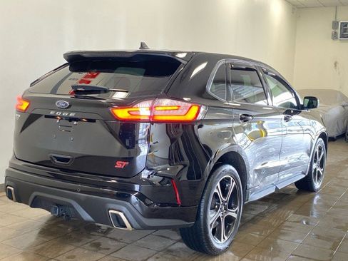 Certified 2023 Ford Edge ST w/ Cargo Accessory Package AWD/4WD image 8
