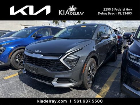 Used 2024 Kia Sportage EX image 4