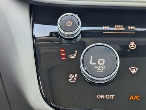 New 2026 INFINITI QX60 Luxe w/ Family Package image 26